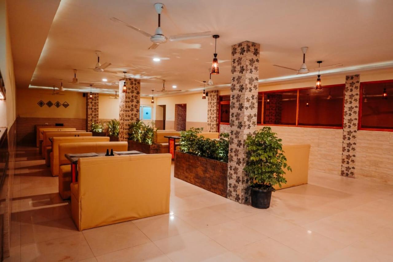 Alappuzha Hotel Lumiere מראה חיצוני תמונה