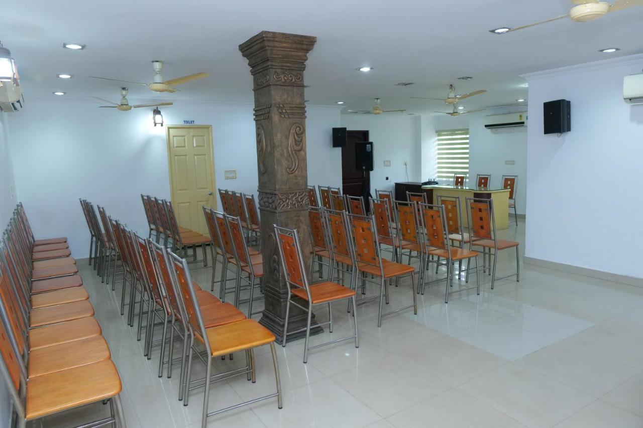 Alappuzha Hotel Lumiere מראה חיצוני תמונה